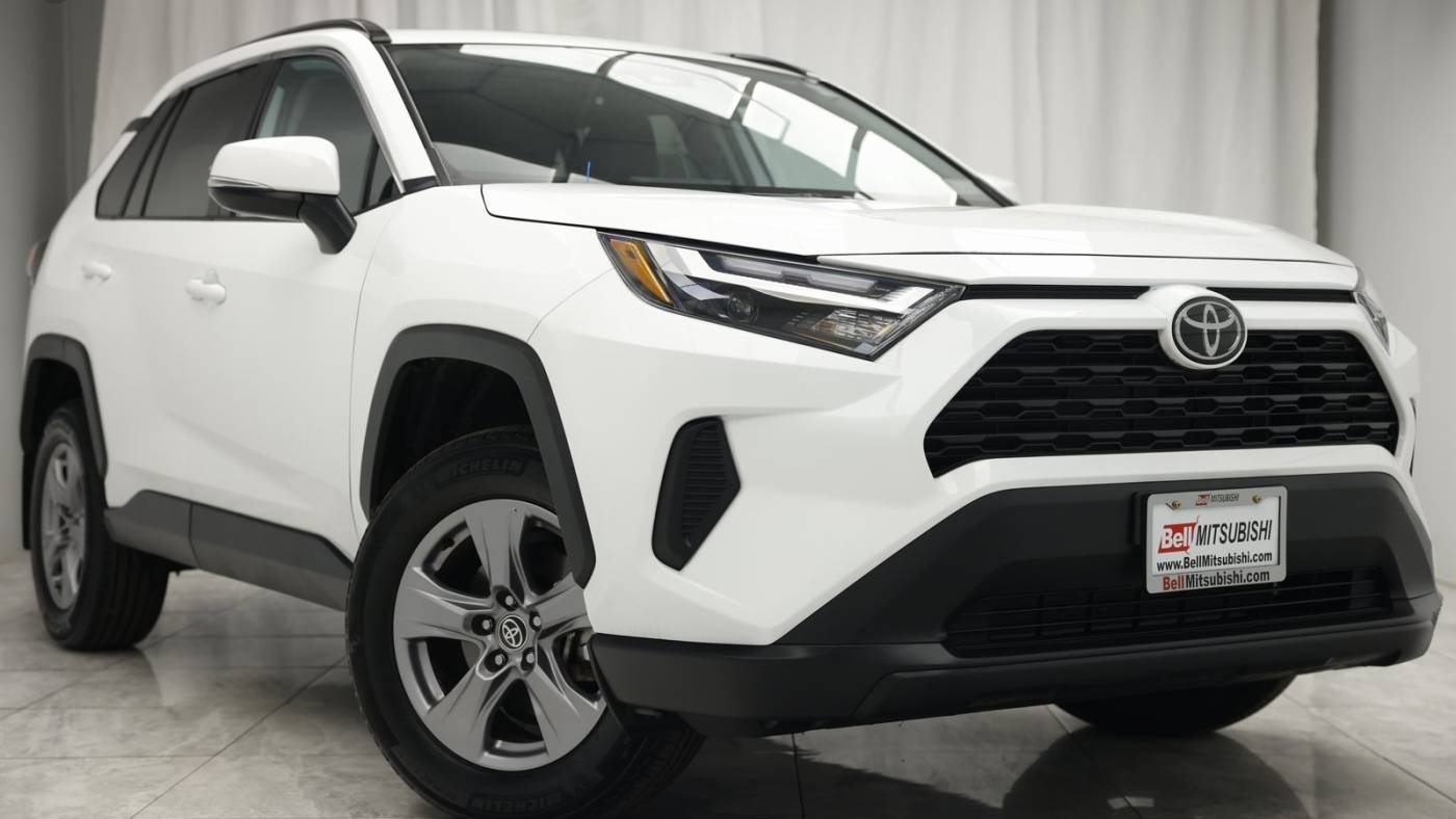 2022 Toyota RAV4 XLE — SUV — 3,259 mi — Rahway, NJ