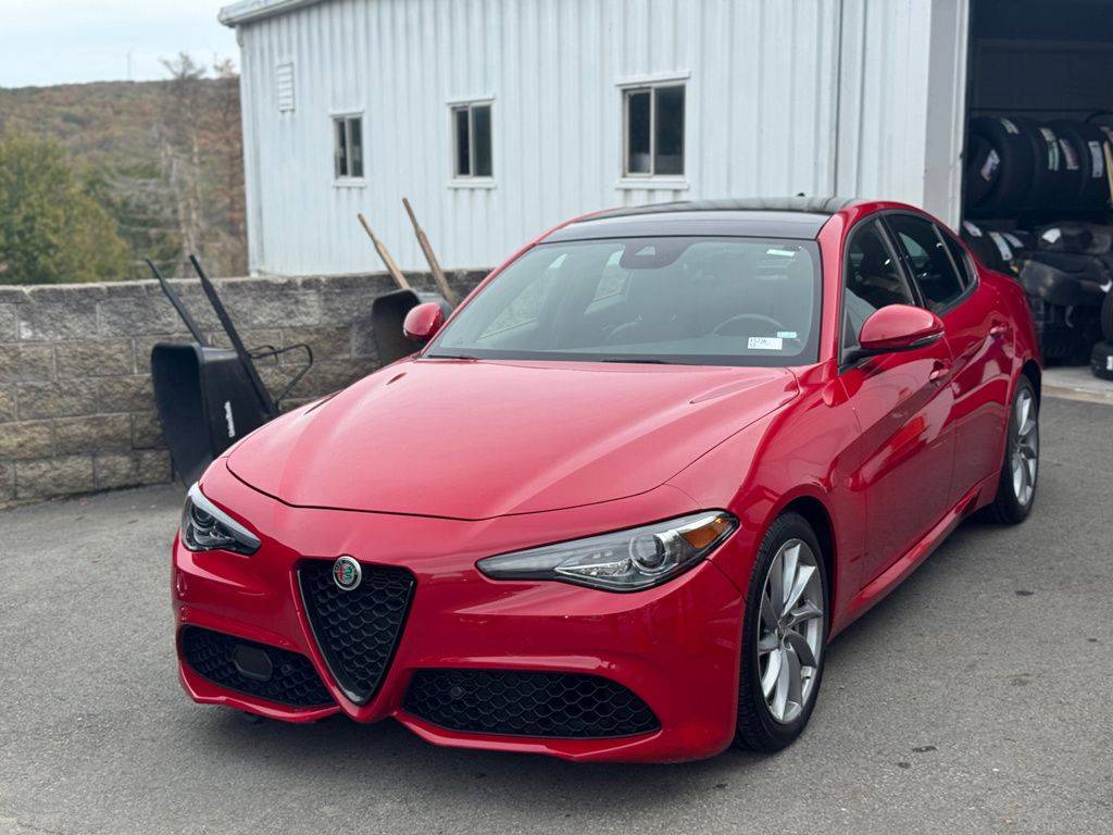 2023 Alfa Romeo Giulia Sprint — Sedan — 46,930 mi — Forest City, PA