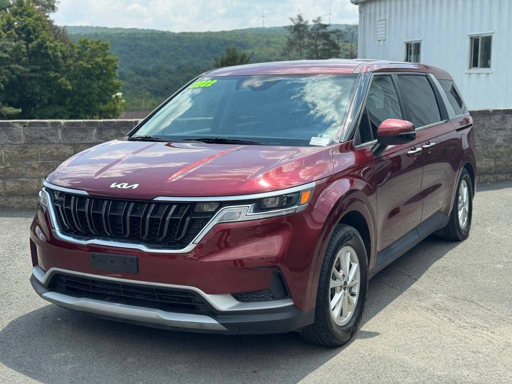 2022 Kia Carnival LXS — Minivan — 71,590 mi — Forest City, PA