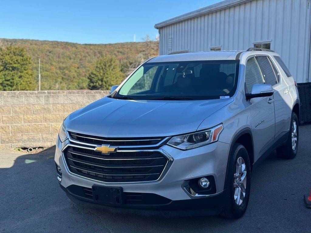 2020 Chevrolet Traverse LT Cloth — SUV — 54,723 mi — Forest City, PA