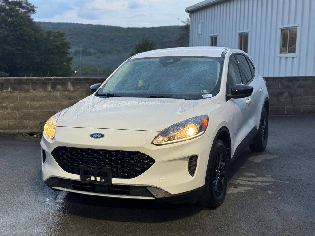 2020 Ford Escape Hybrid SE Sport — SUV — 84,287 mi — Forest City, PA