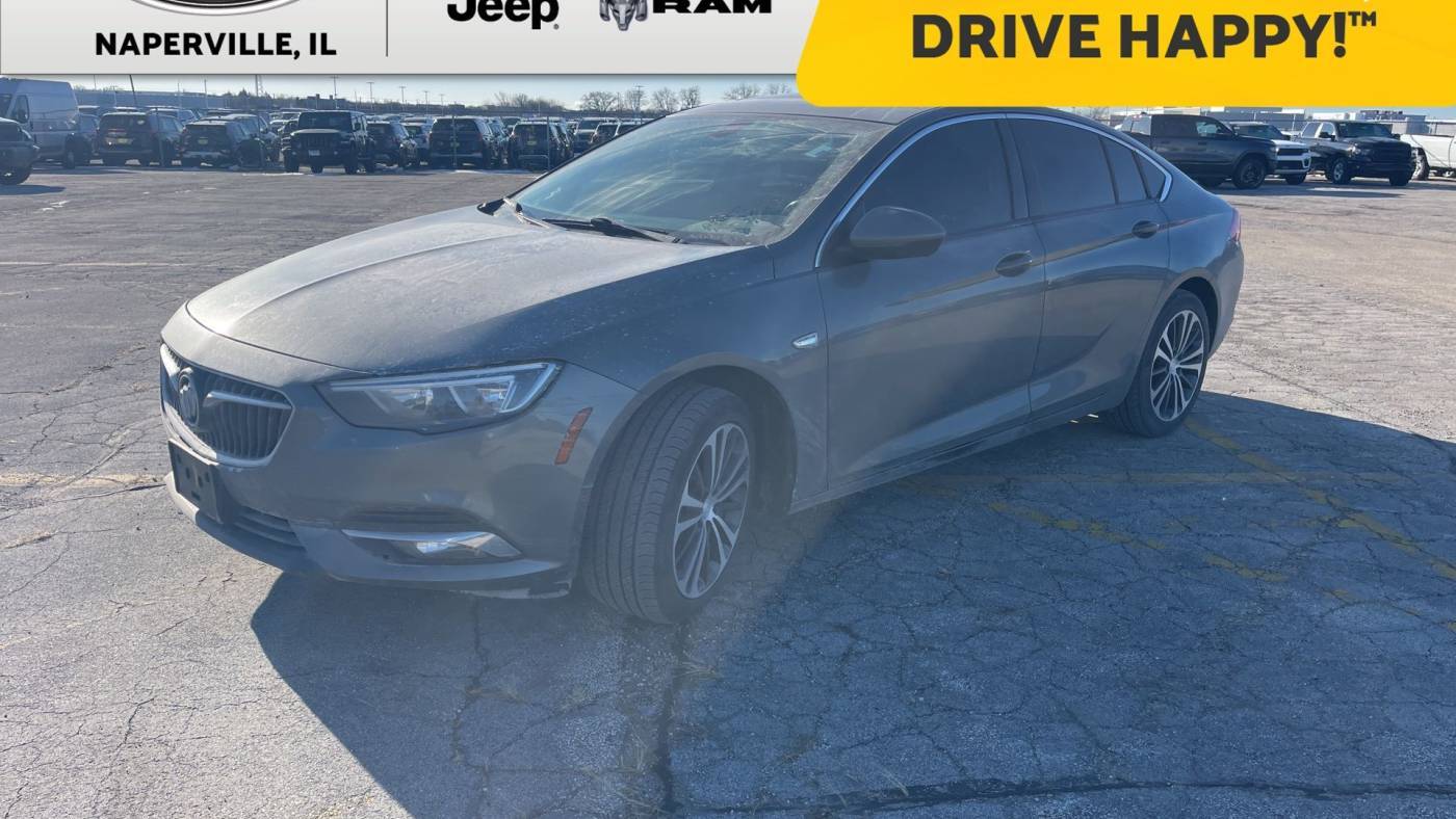 2018 Buick Regal Sportback Essence — Hatchback — 44,043 mi — Naperville, IL