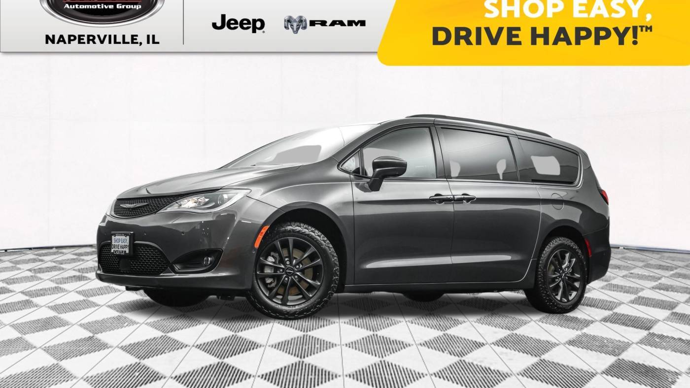 2020 Chrysler Pacifica Launch Edition — Minivan — 35,897 mi — Naperville, IL