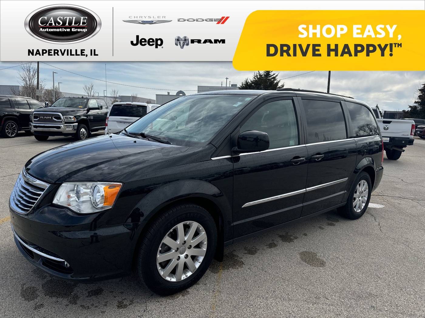 2016 Chrysler Town & Country Touring — Minivan — 99,348 mi — Naperville, IL