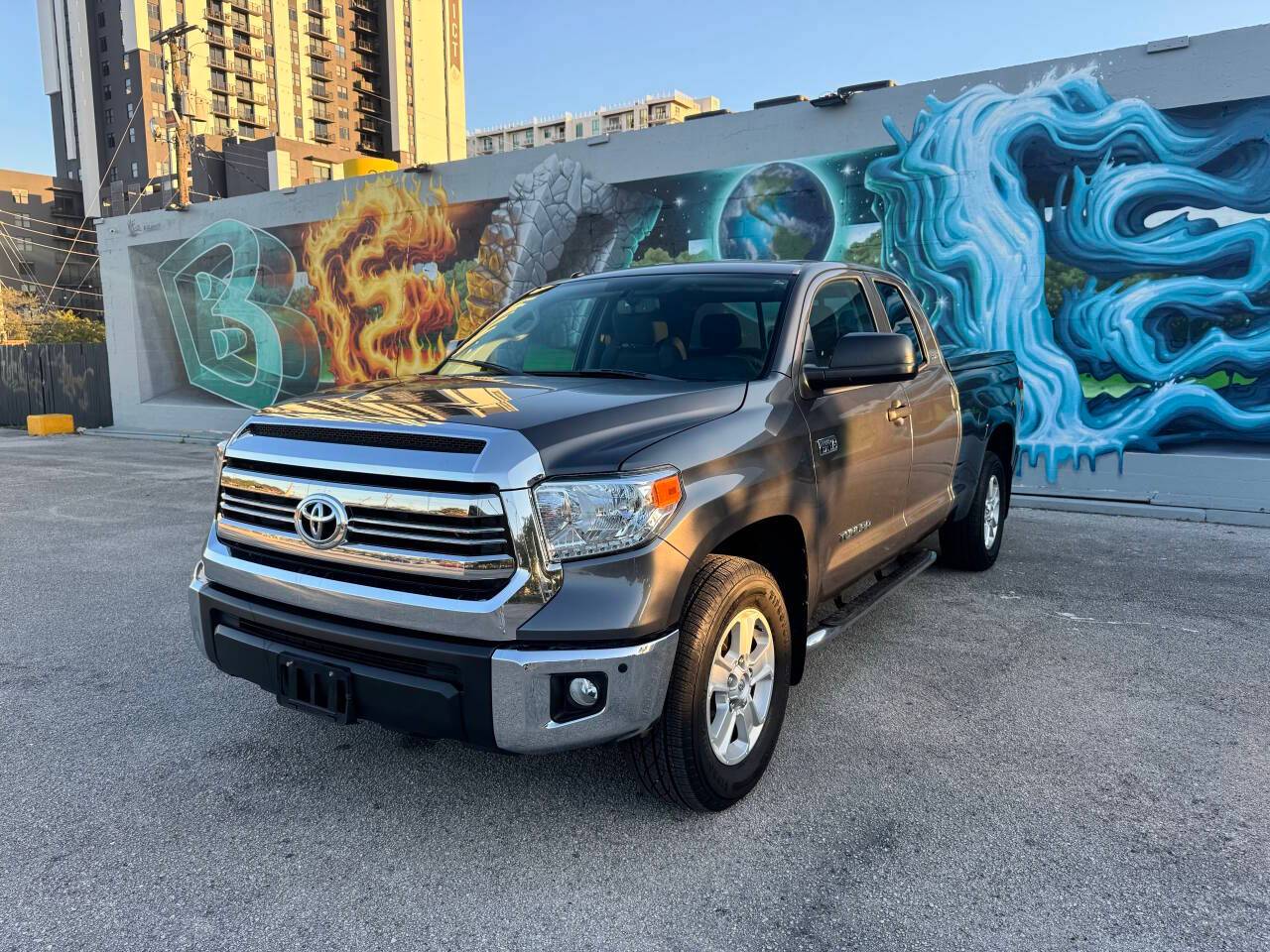 2016 Toyota Tundra SR5