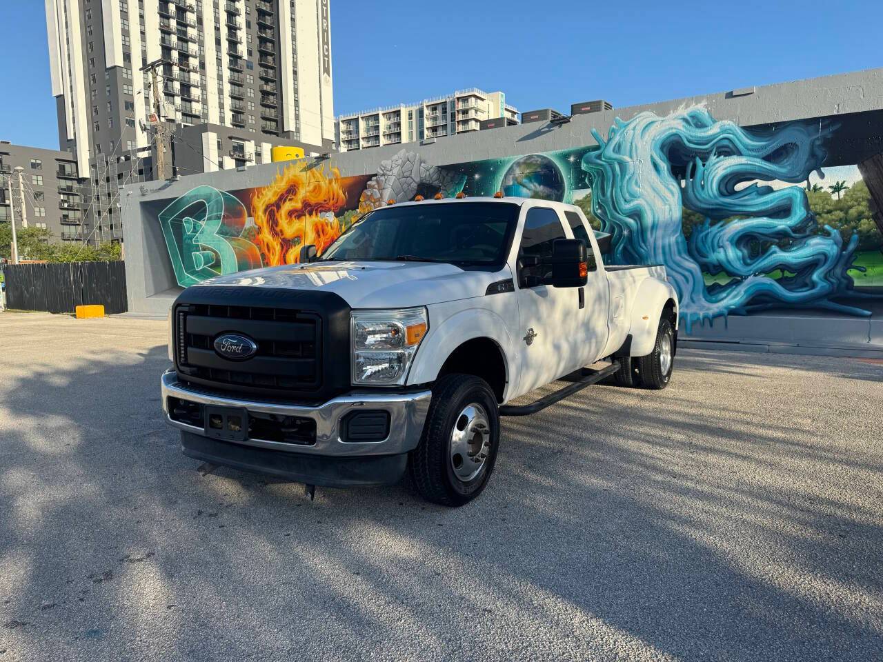 2012 Ford Super Duty F-350 XL — Pickup Truck — 192,000 mi — Fort Lauderdale, FL