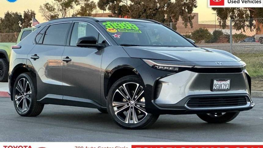 2023 Toyota bZ4X Limited — SUV — 16,112 mi — Salinas, CA