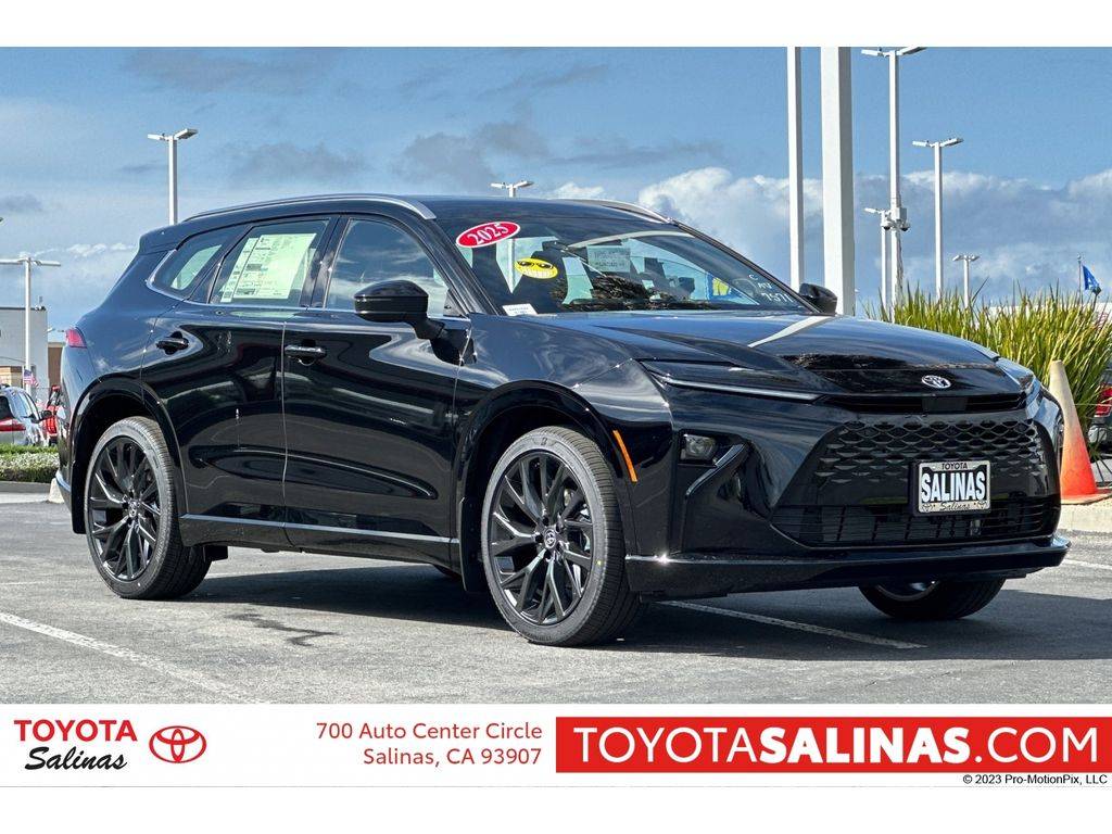 2025 Toyota Crown Signia Limited — SUV — 5 mi — Salinas, CA