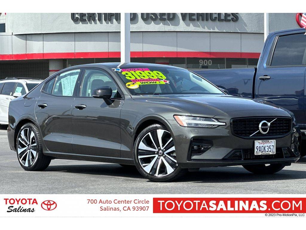 2022 Volvo S60 Momentum — Sedan — 33,225 mi — Salinas, CA