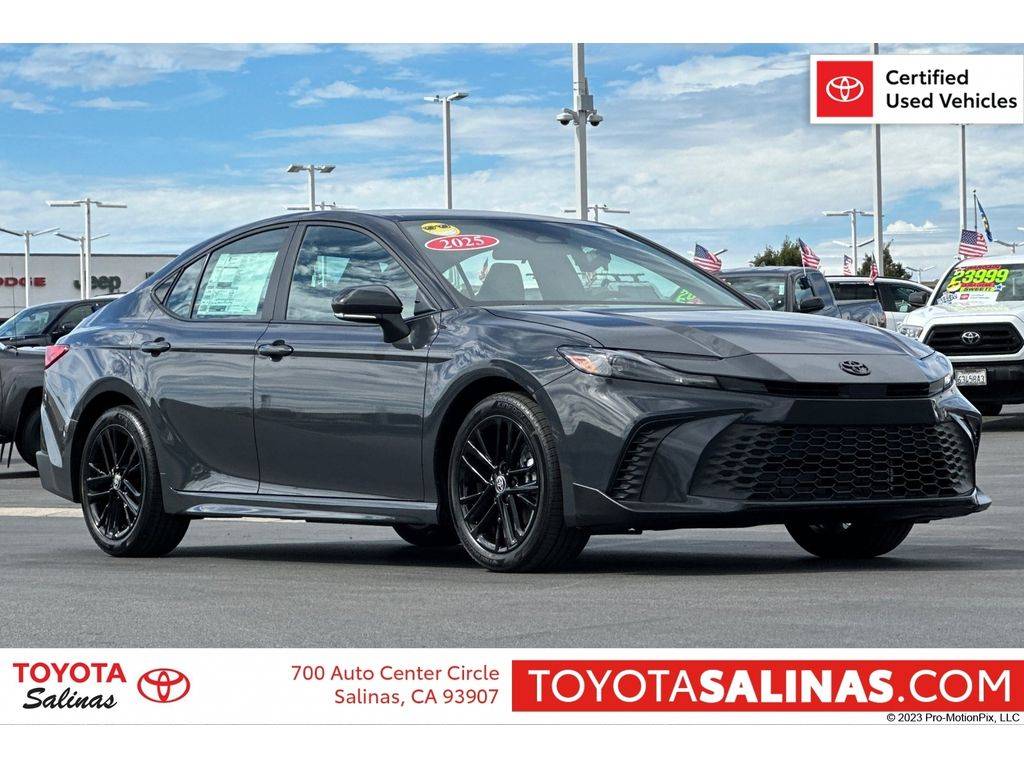 2025 Toyota Camry SE — Sedan — 5 mi — Salinas, CA