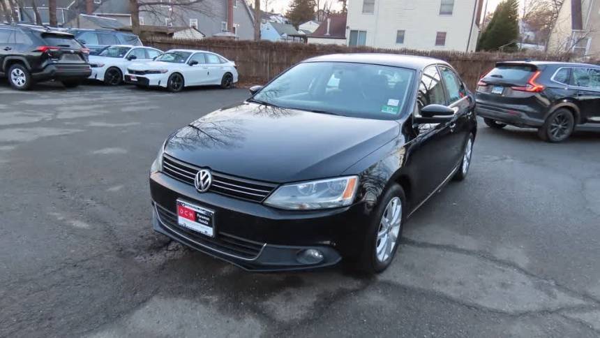 2013 Volkswagen Jetta SE — Sedan — 174,645 mi — Paramus, NJ