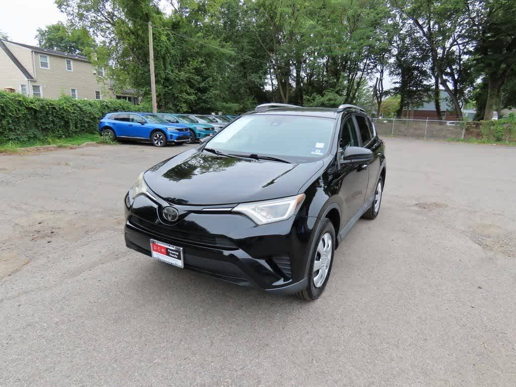 2018 Toyota RAV4 LE — SUV — 144,000 mi — Paramus, NJ