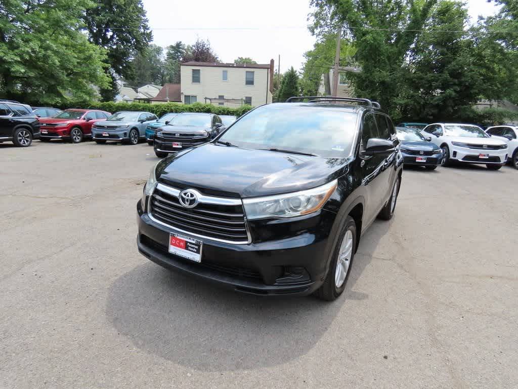 2015 Toyota Highlander LE V6 — SUV — 95,425 mi — Paramus, NJ