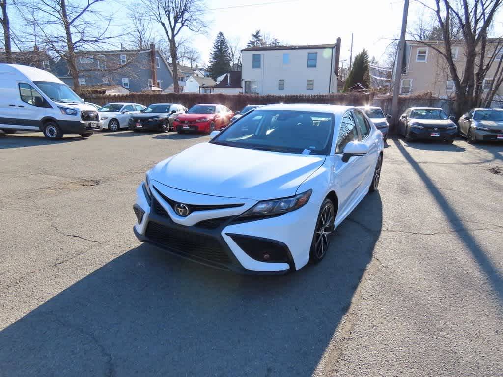 2023 Toyota Camry SE — Sedan — 57,015 mi — Paramus, NJ