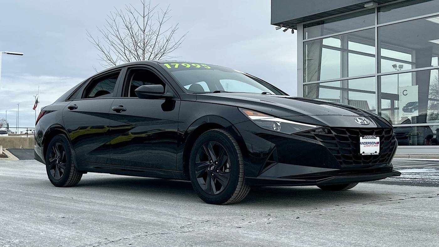 2022 Hyundai Elantra SEL — Sedan — 41,293 mi — Rockford, IL