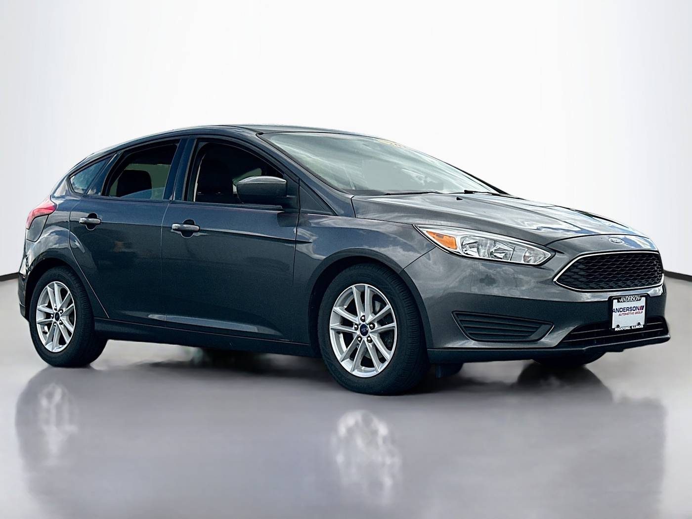 2018 Ford Focus SE — Hatchback — 108,414 mi — Rockford, IL