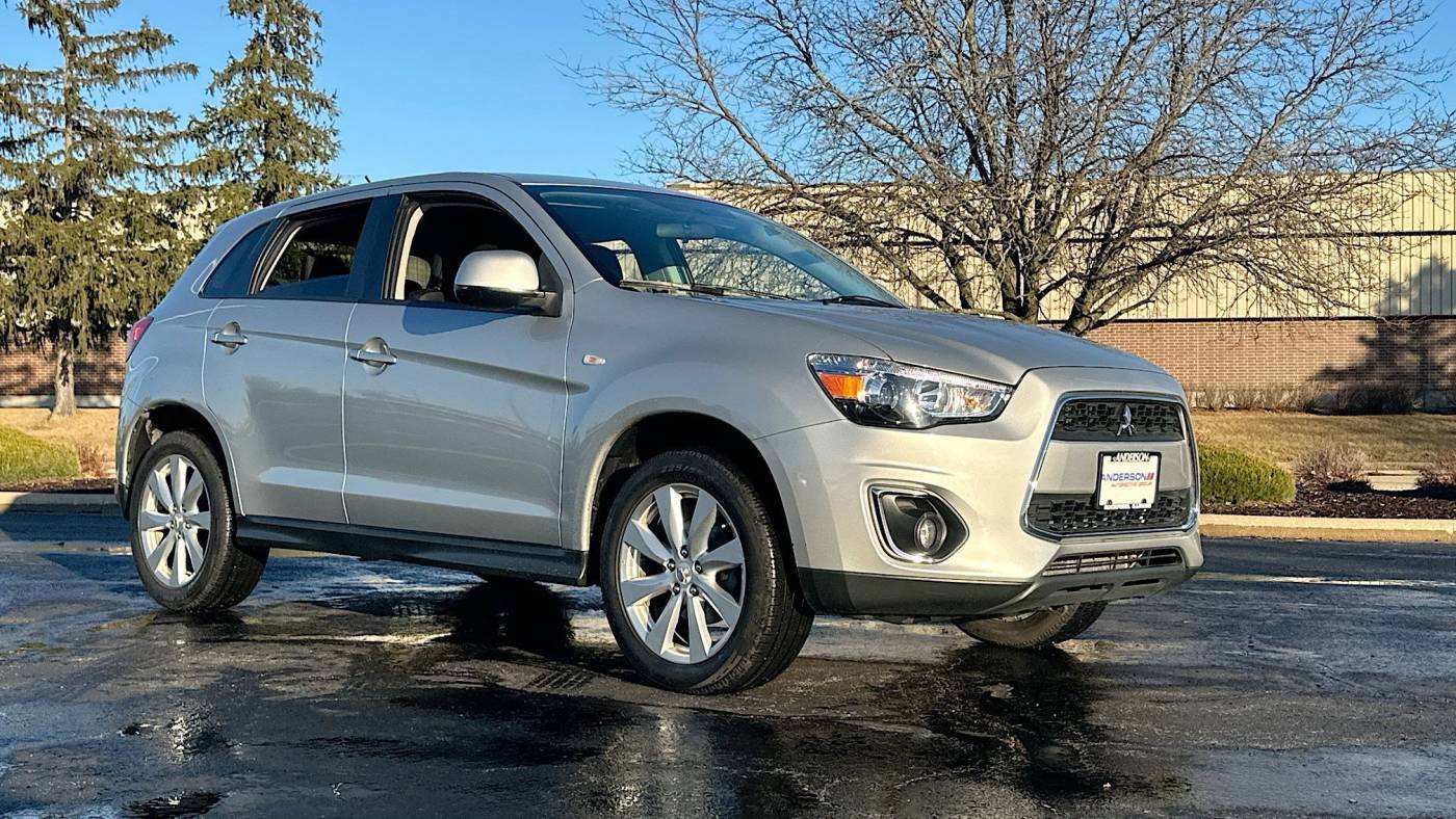 2015 Mitsubishi Outlander Sport ES — SUV — 96,657 mi — Rockford, IL