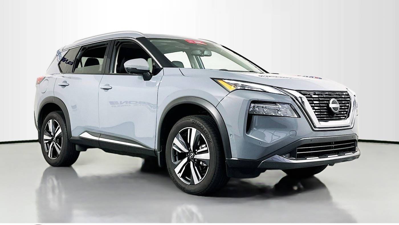 2023 Nissan Rogue SL — SUV — 8,804 mi — Rockford, IL