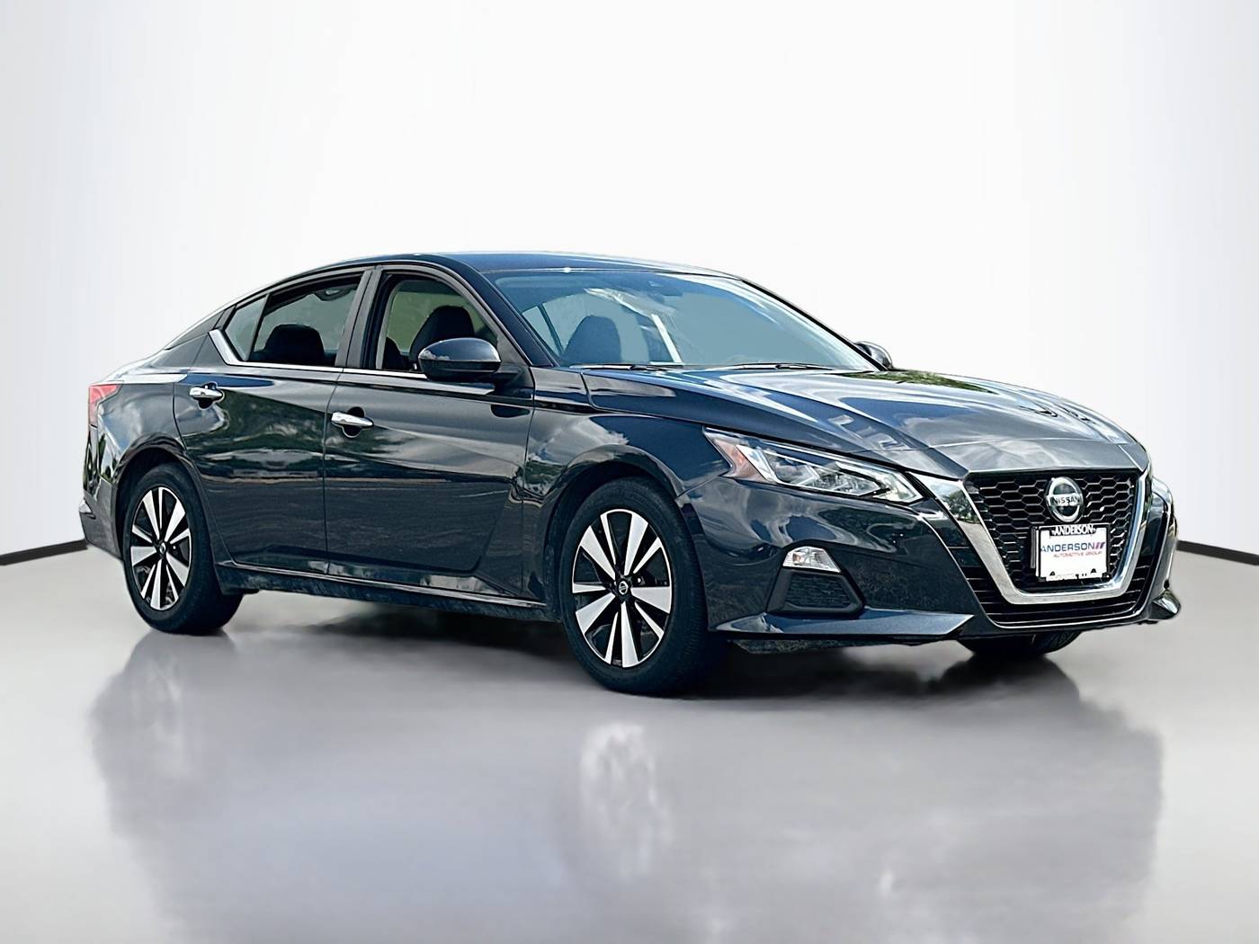 2021 Nissan Altima SV — Sedan — 69,339 mi — Rockford, IL