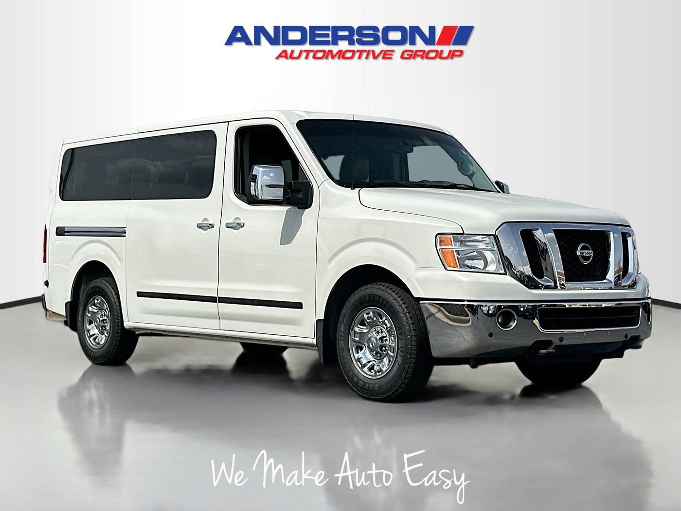 2016 Nissan NV Passenger SL — Passenger Van — 87,410 mi — Rockford, IL
