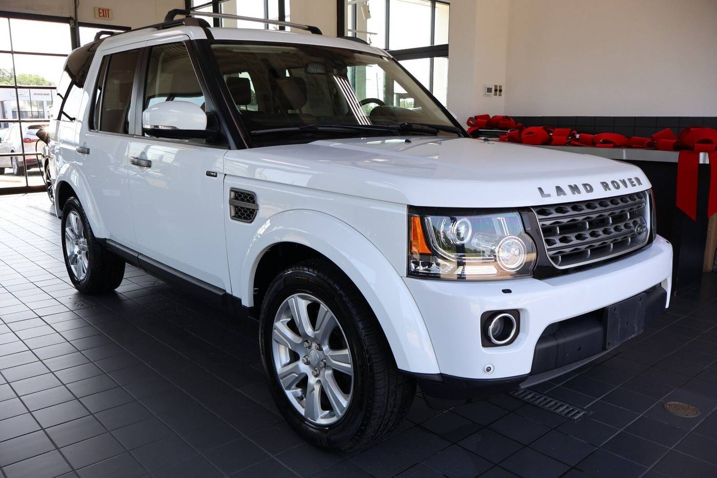 2014 Land Rover LR4 HSE — SUV — 131,218 mi — Crystal Lake, IL