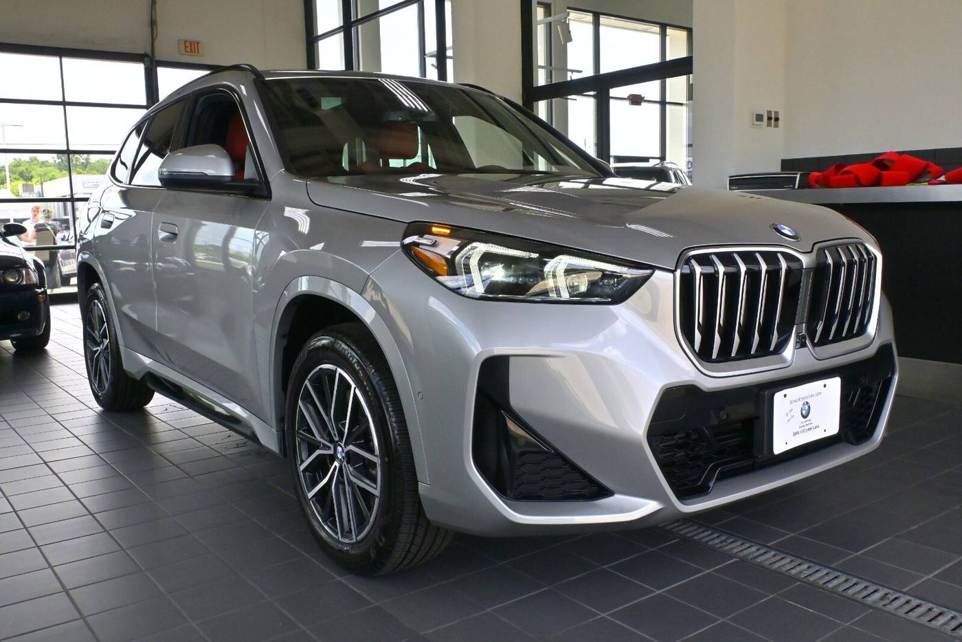 2025 BMW X1 28i — SUV — 4,984 mi — Crystal Lake, IL