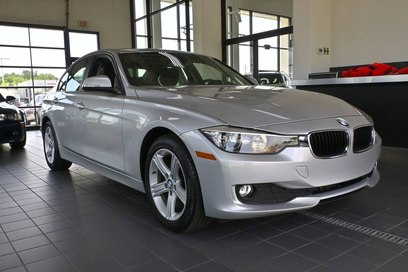 2015 BMW 3 Series 320i — Sedan — 75,601 mi — Crystal Lake, IL