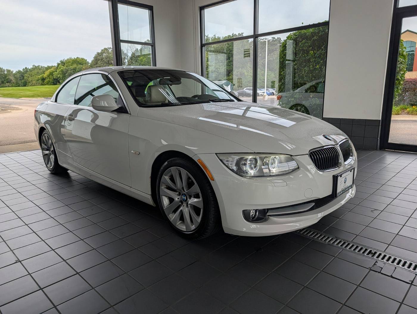 2011 BMW 3 Series 328i