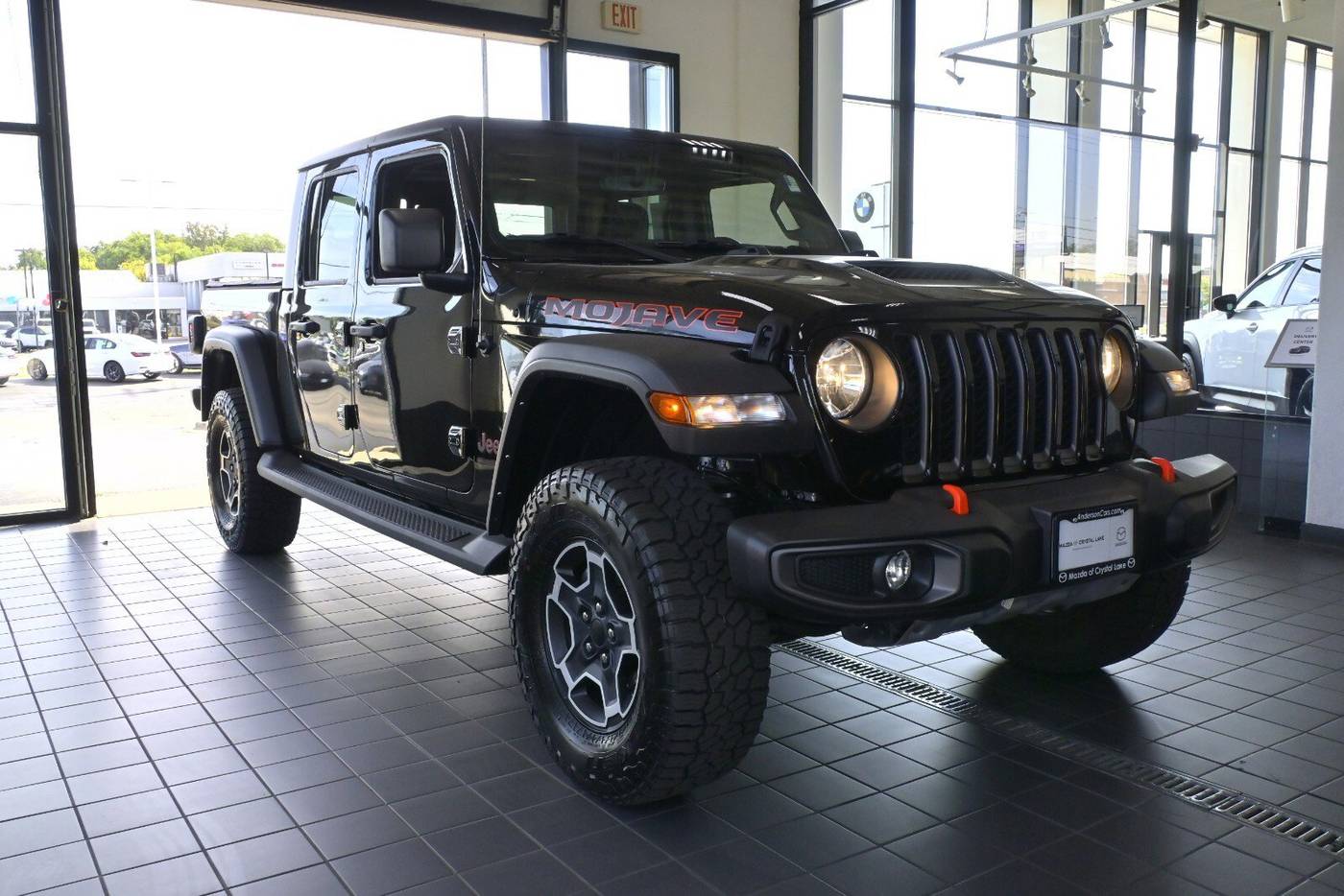2022 Jeep Gladiator Mojave — Pickup Truck — 20,368 mi — Crystal Lake, IL
