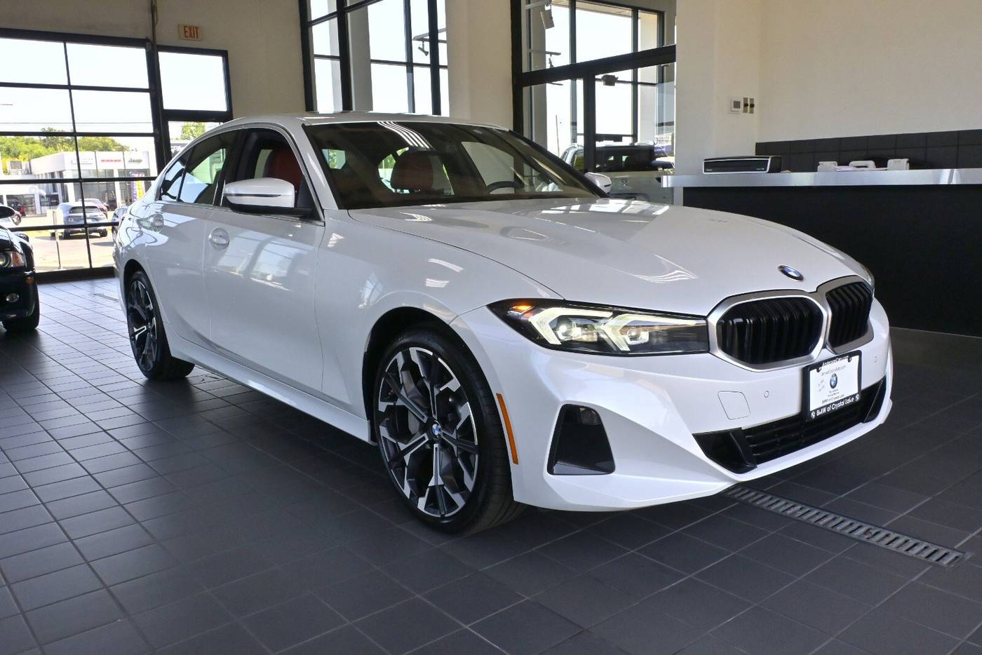 2025 BMW 3 Series 330i — Sedan — 7,102 mi — Crystal Lake, IL