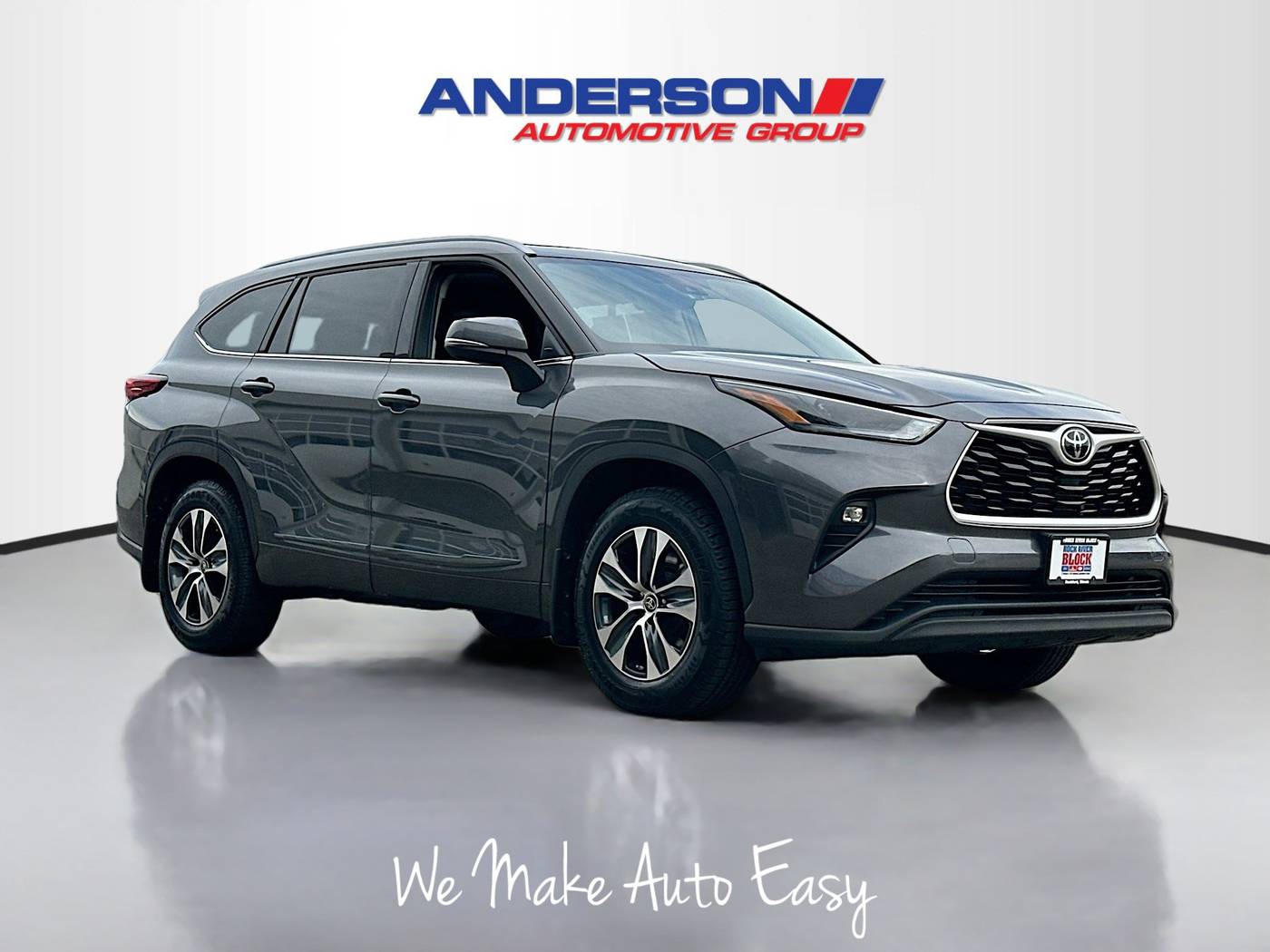 2022 Toyota Highlander XLE — SUV — 92,975 mi — Rockford, IL