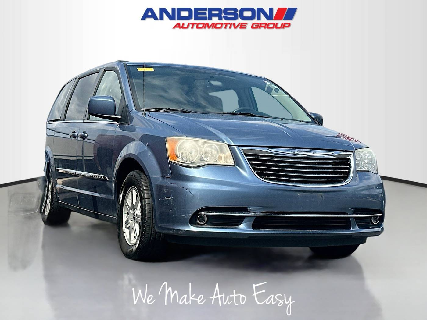 2011 Chrysler Town & Country Touring — Minivan — 114,550 mi — Rockford, IL