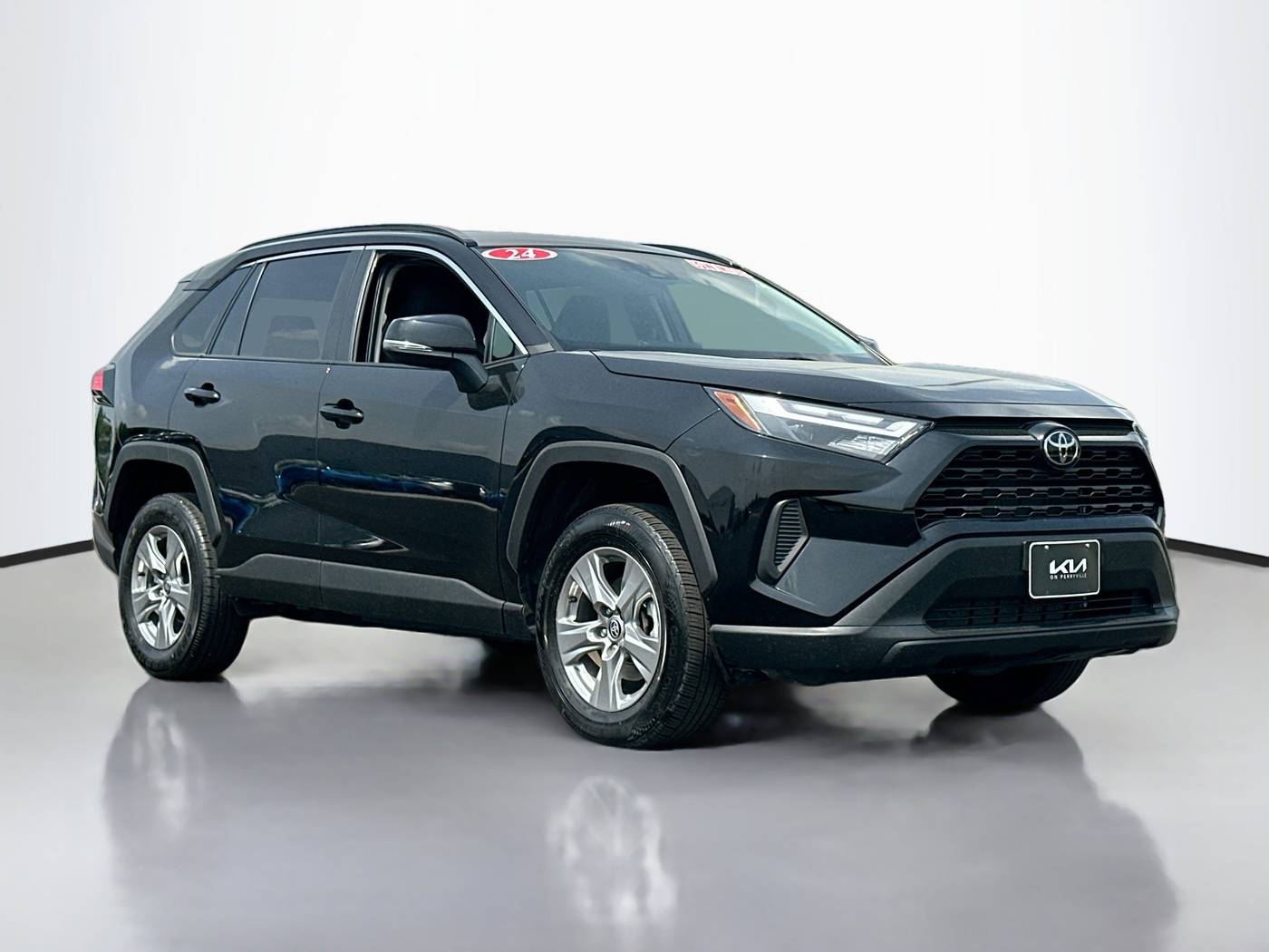 2024 Toyota RAV4 XLE — SUV — 30,749 mi — Rockford, IL