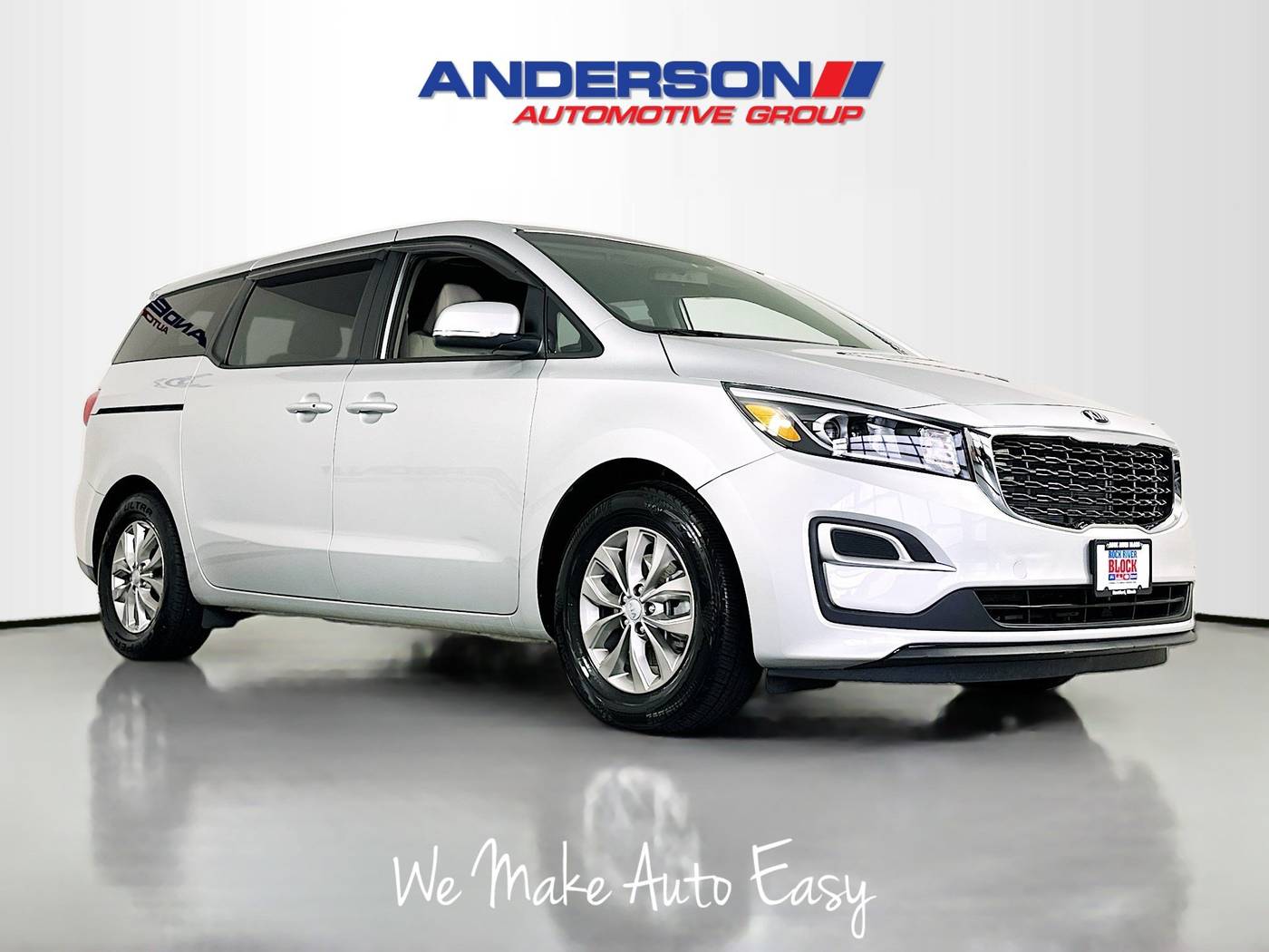 2019 Kia Sedona LX — Minivan — 44,143 mi — Rockford, IL