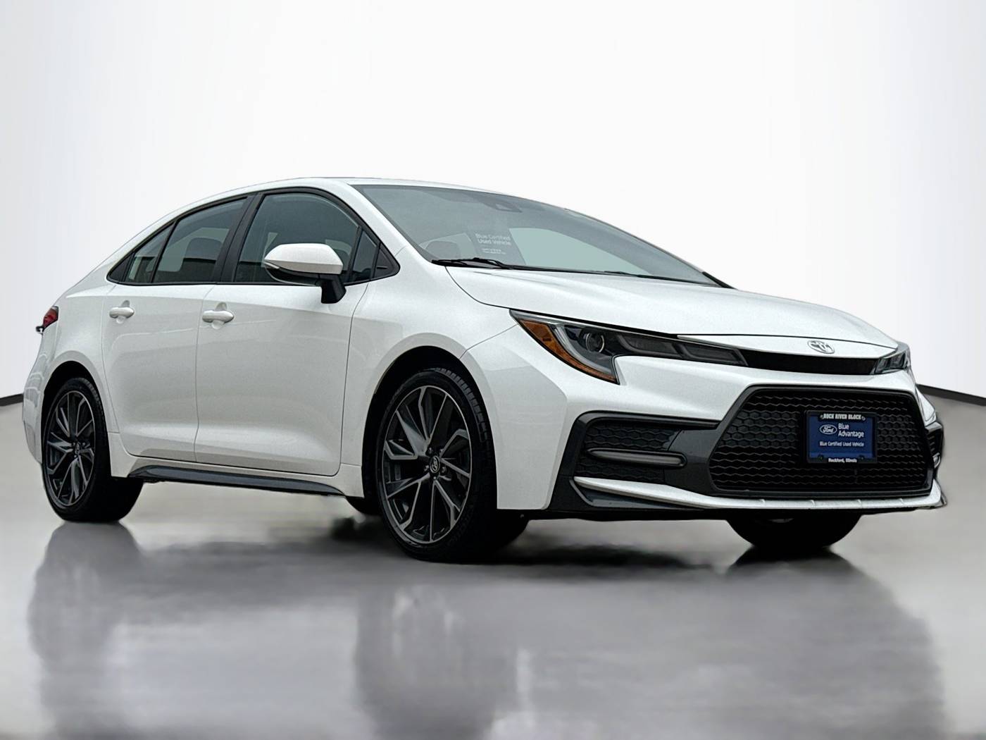2020 Toyota Corolla SE — Sedan — 70,473 mi — Rockford, IL