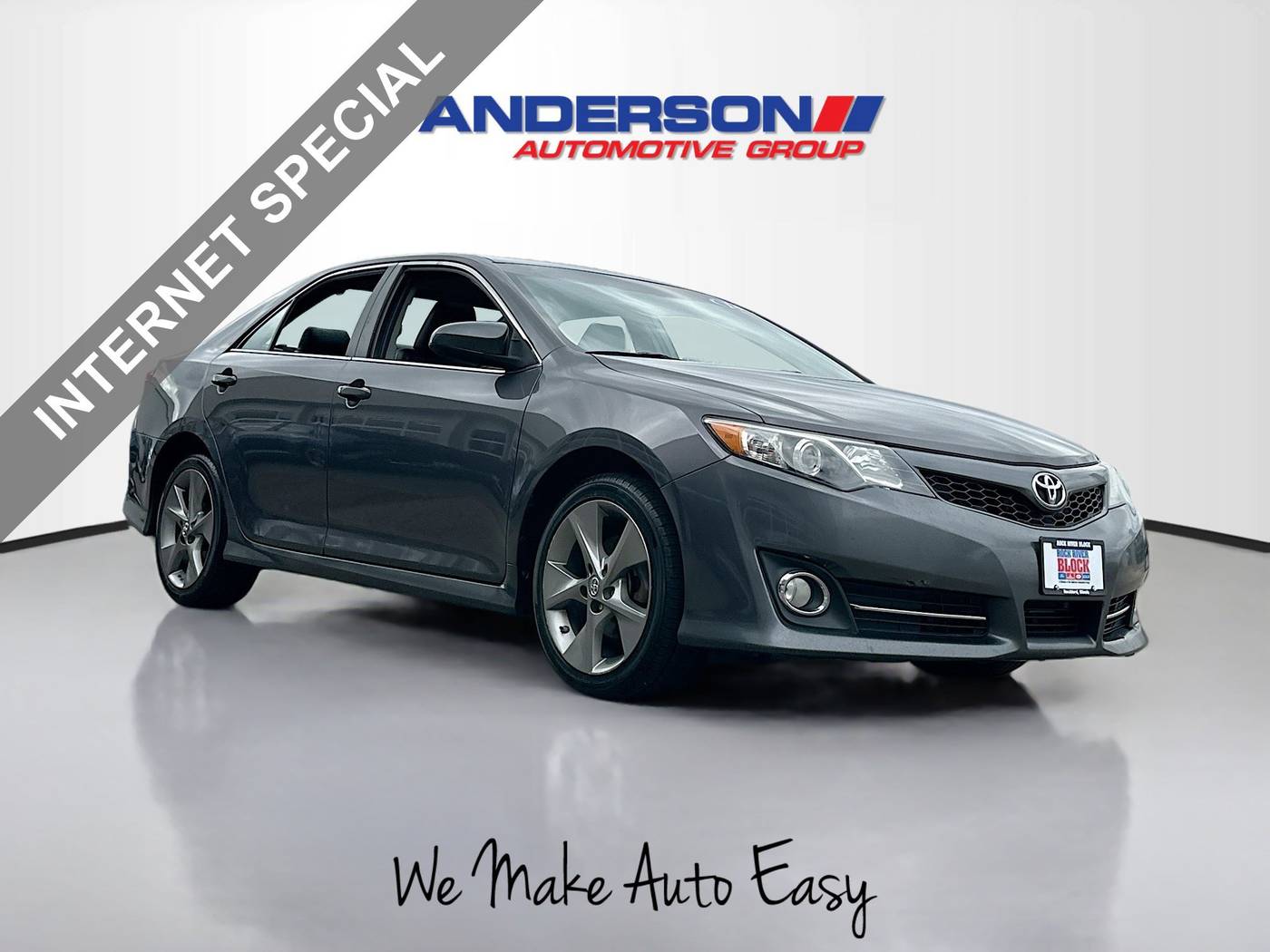 2014 Toyota Camry L — Sedan — 225,557 mi — Rockford, IL