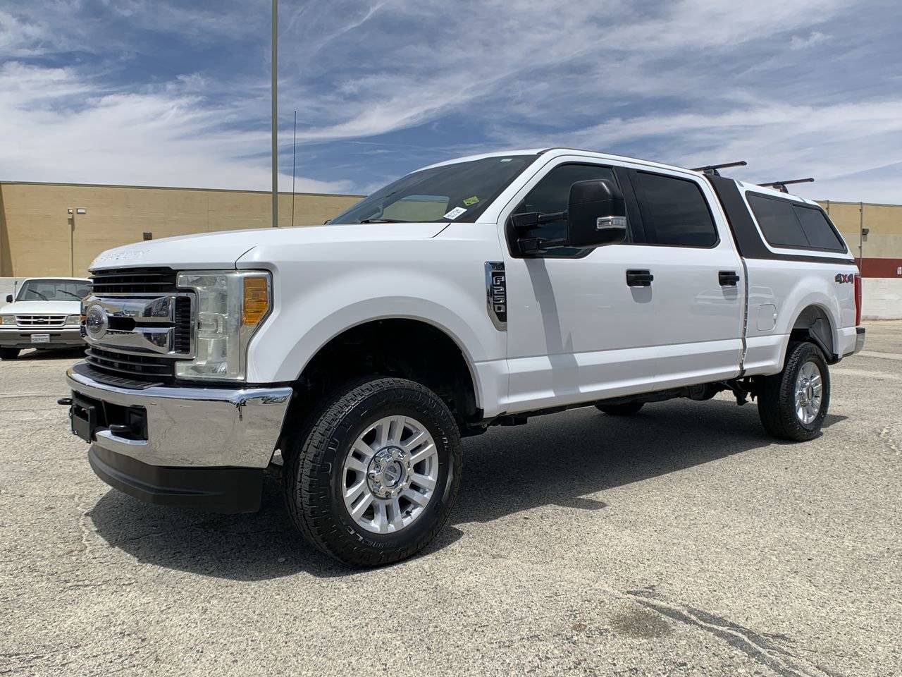2017 Ford Super Duty F-250 XLT — Pickup Truck — 143,944 mi — Lancaster, CA