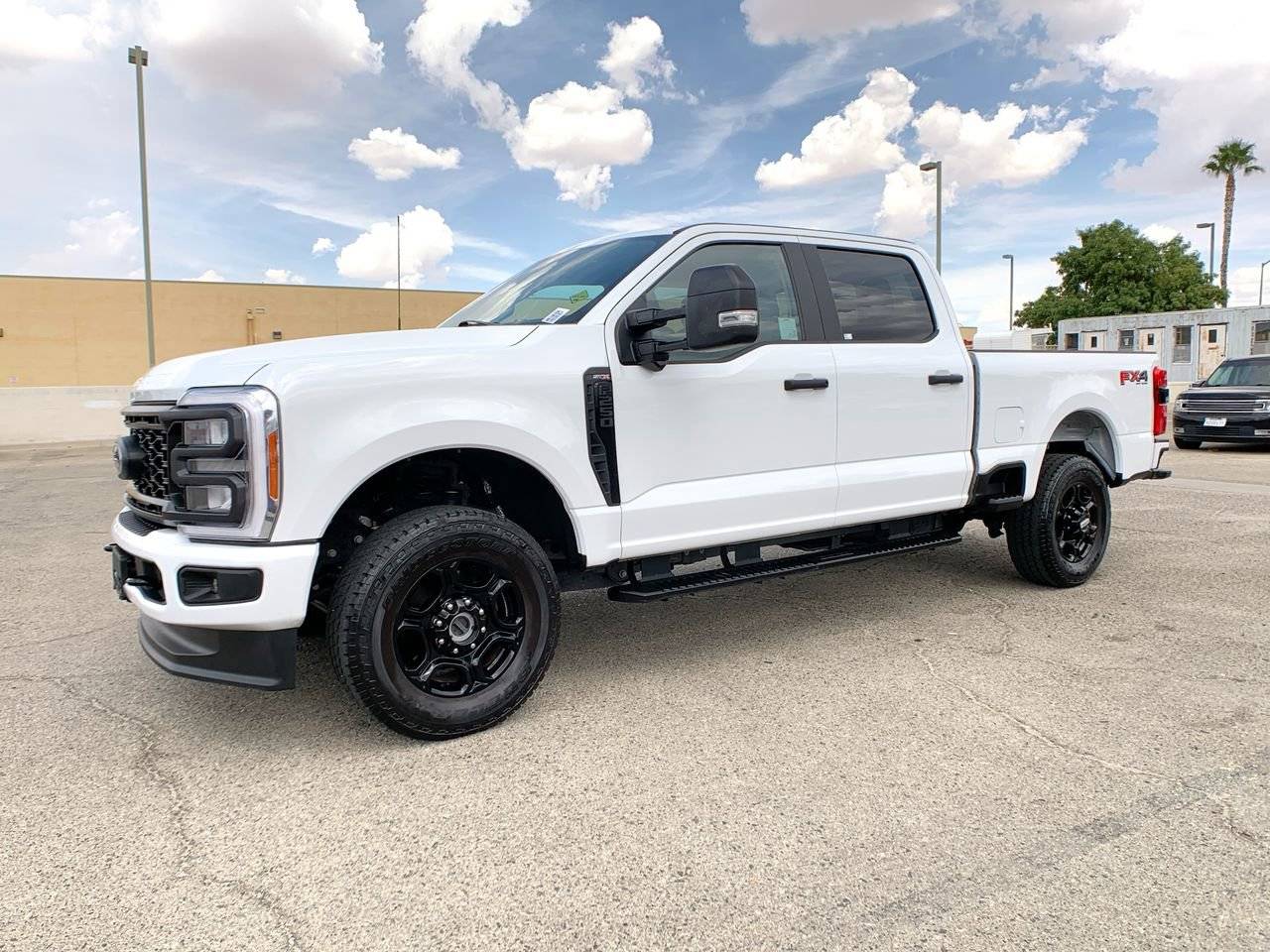 2023 Ford Super Duty F-250 XL — Pickup Truck — 22,147 mi — Lancaster, CA