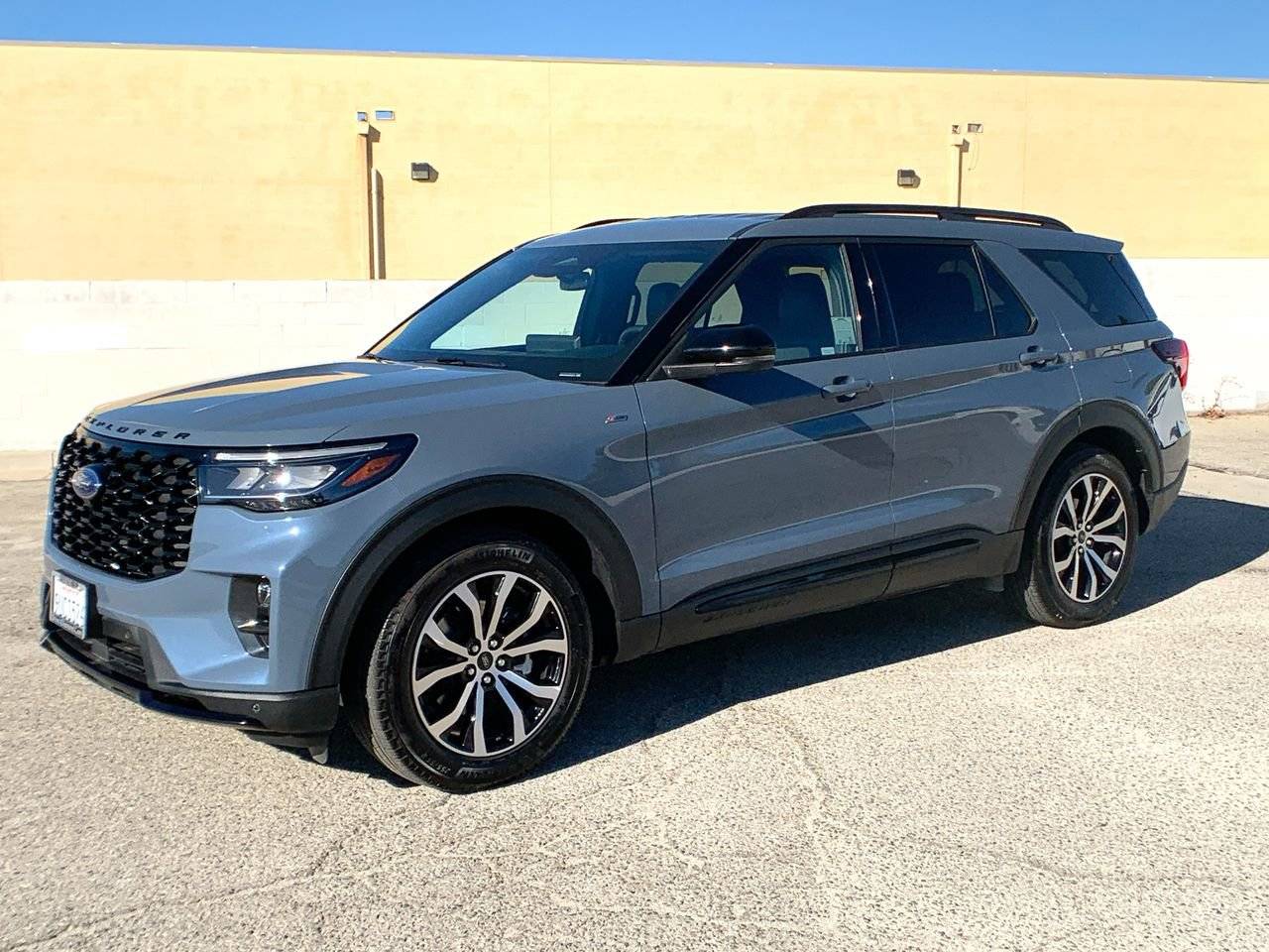 2025 Ford Explorer ST-Line — SUV — 5,514 mi — Lancaster, CA