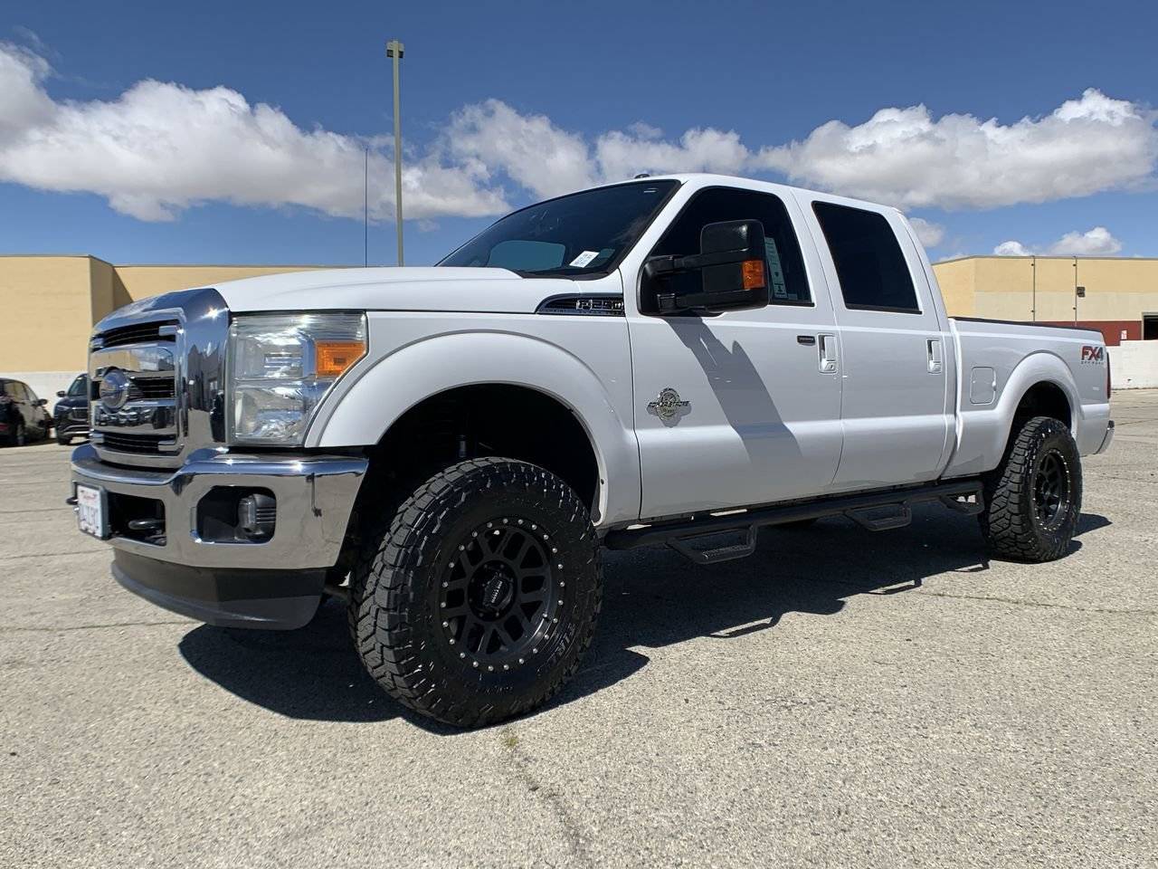 2016 Ford Super Duty F-250 Lariat — Pickup Truck — 137,339 mi — Lancaster, CA