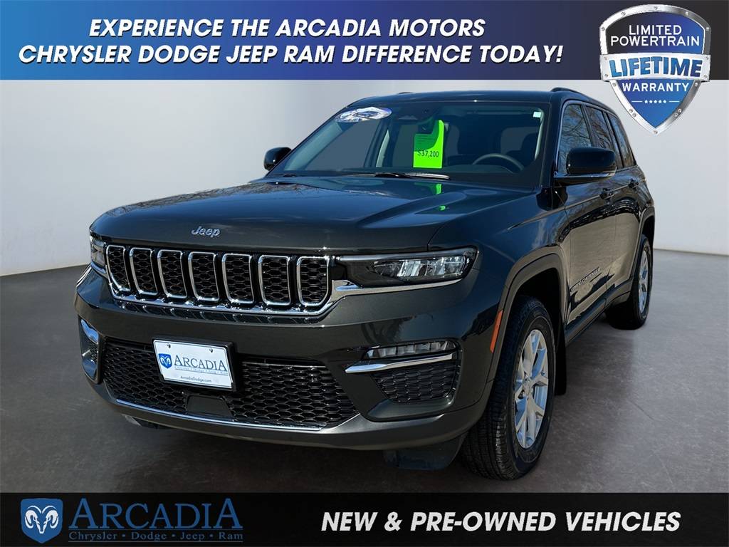 2023 Jeep Grand Cherokee Limited — SUV — 15,913 mi — Arcadia, WI