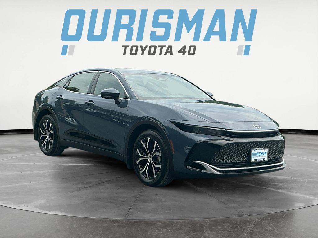 2025 Toyota Crown XLE — Sedan — 2,577 mi — Edgewood, MD