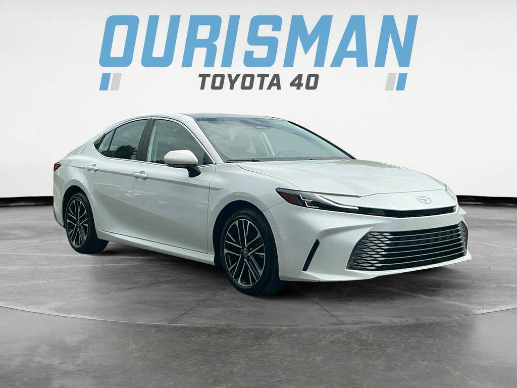 2025 Toyota Camry Hybrid XLE — Sedan — 9,816 mi — Edgewood, MD