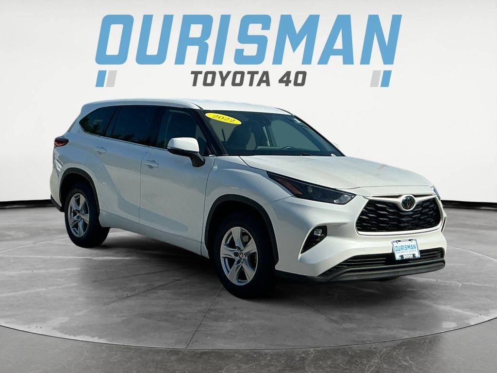 2022 Toyota Highlander LE — SUV — 32,942 mi — Edgewood, MD