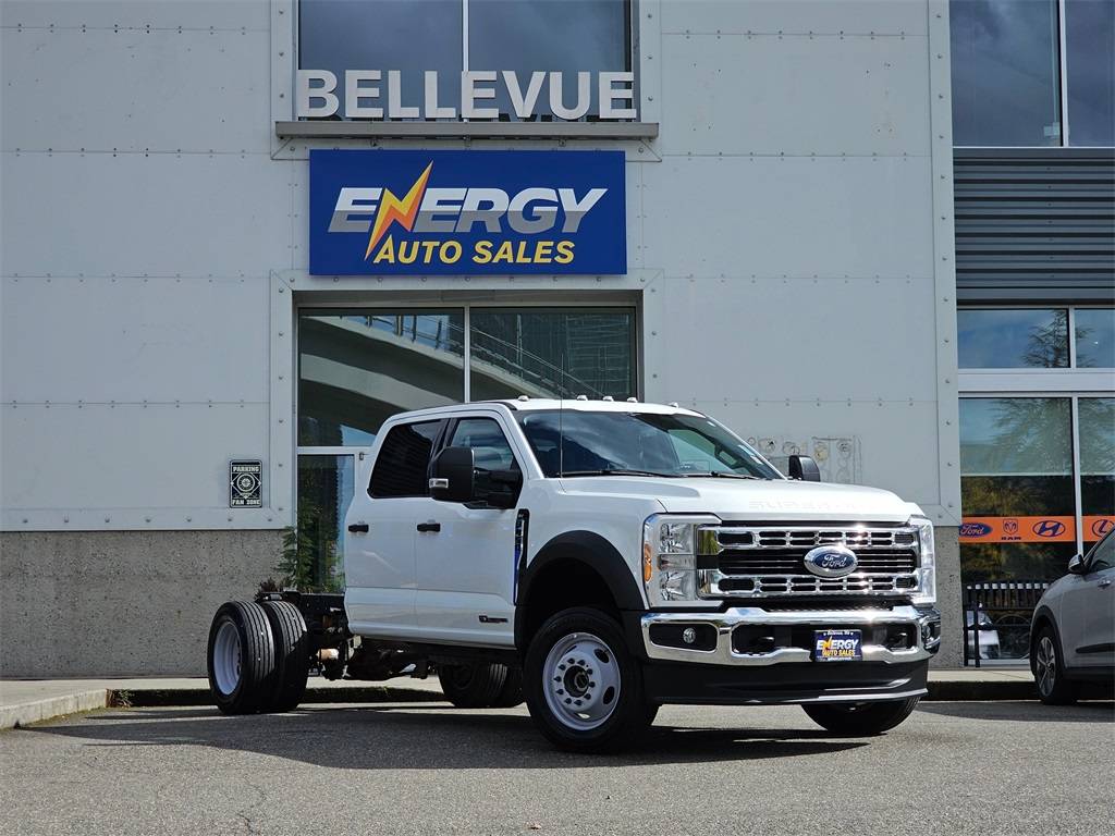 2023 Ford Super Duty F-450 Chassis Cab XLT — Chassis Cab Truck — 9,740 mi — Bellevue, WA