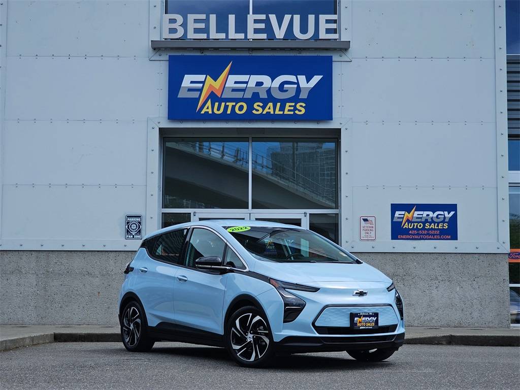 2022 Chevrolet Bolt EV 1LT — Hatchback — 29,986 mi — Bellevue, WA