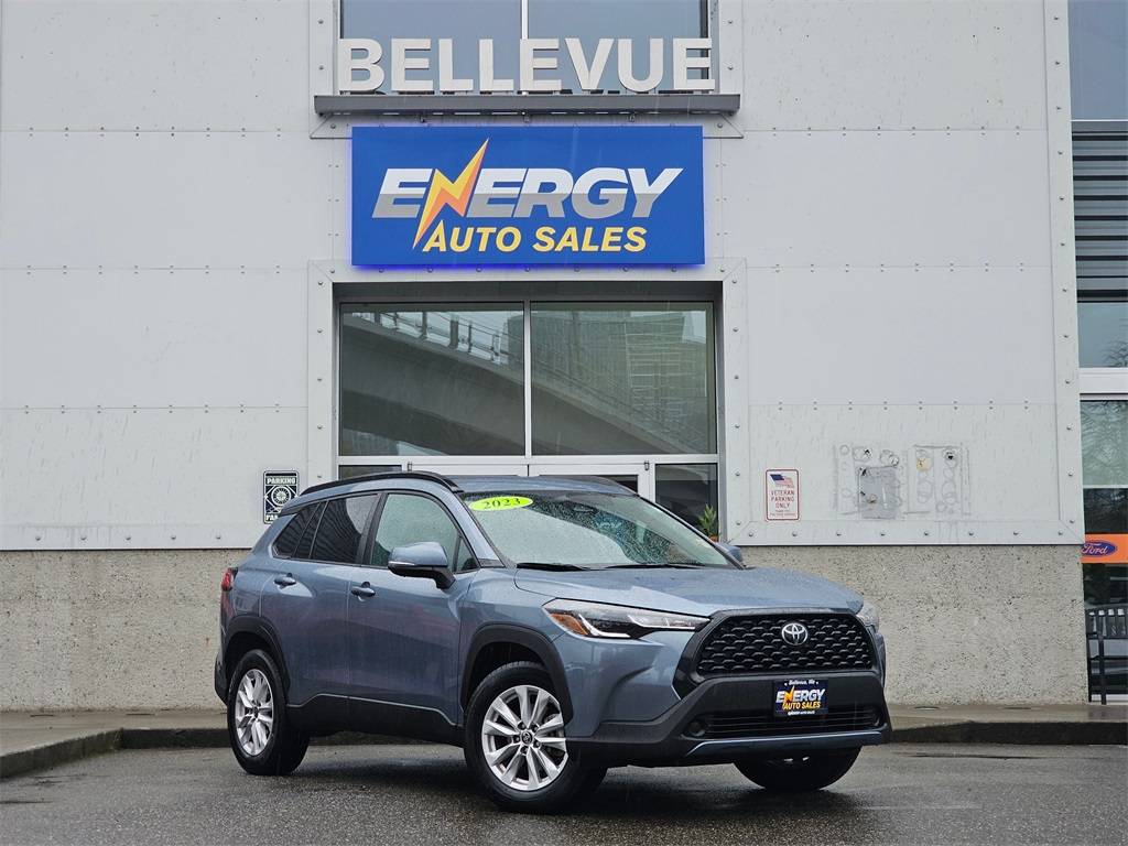 2023 Toyota Corolla Cross LE — SUV — 41,197 mi — Bellevue, WA
