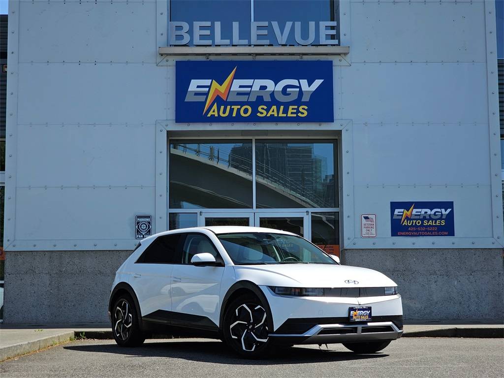 2022 Hyundai IONIQ 5 SEL — SUV — 14,273 mi — Bellevue, WA