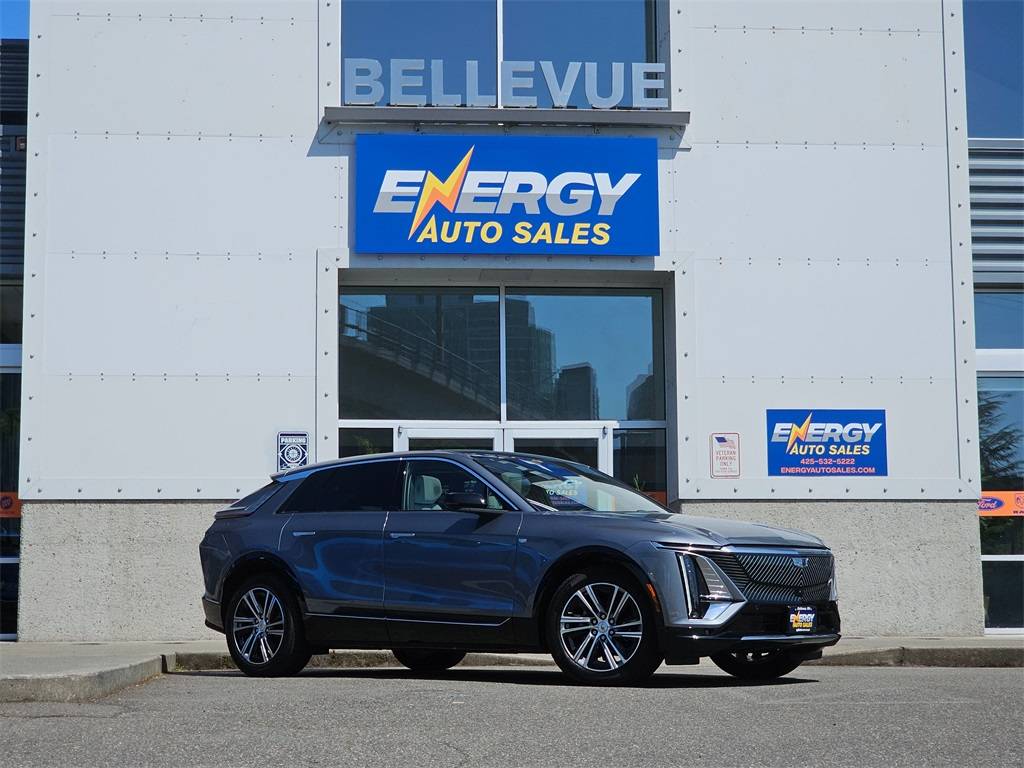 2023 Cadillac LYRIQ Luxury — SUV — 9,691 mi — Bellevue, WA