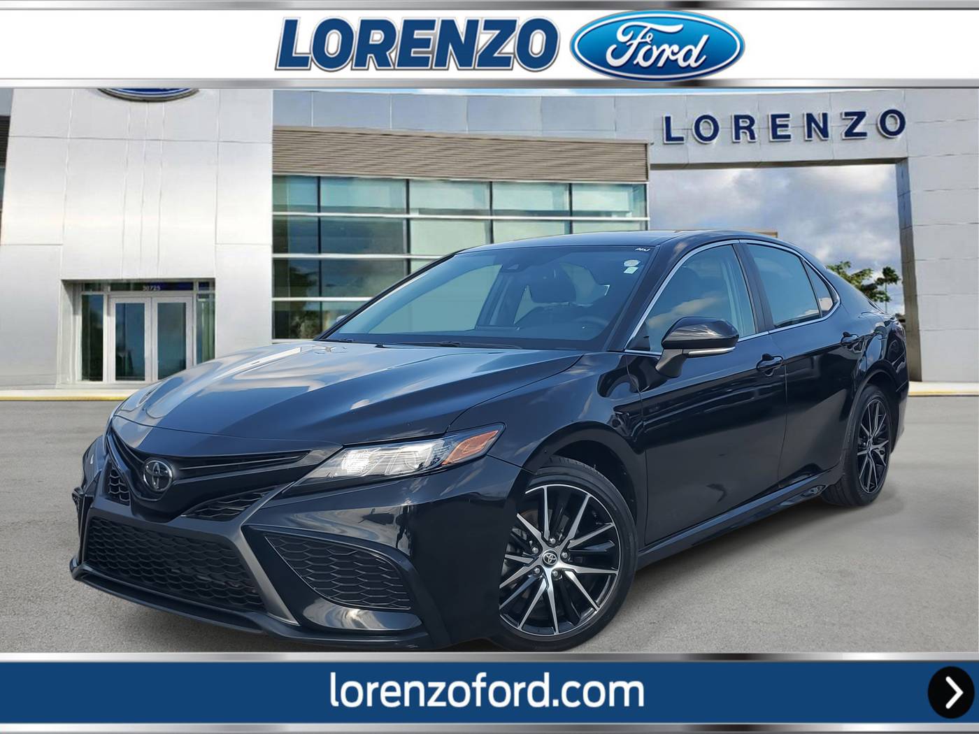 2022 Toyota Camry SE — Sedan — 17,147 mi — Homestead, FL